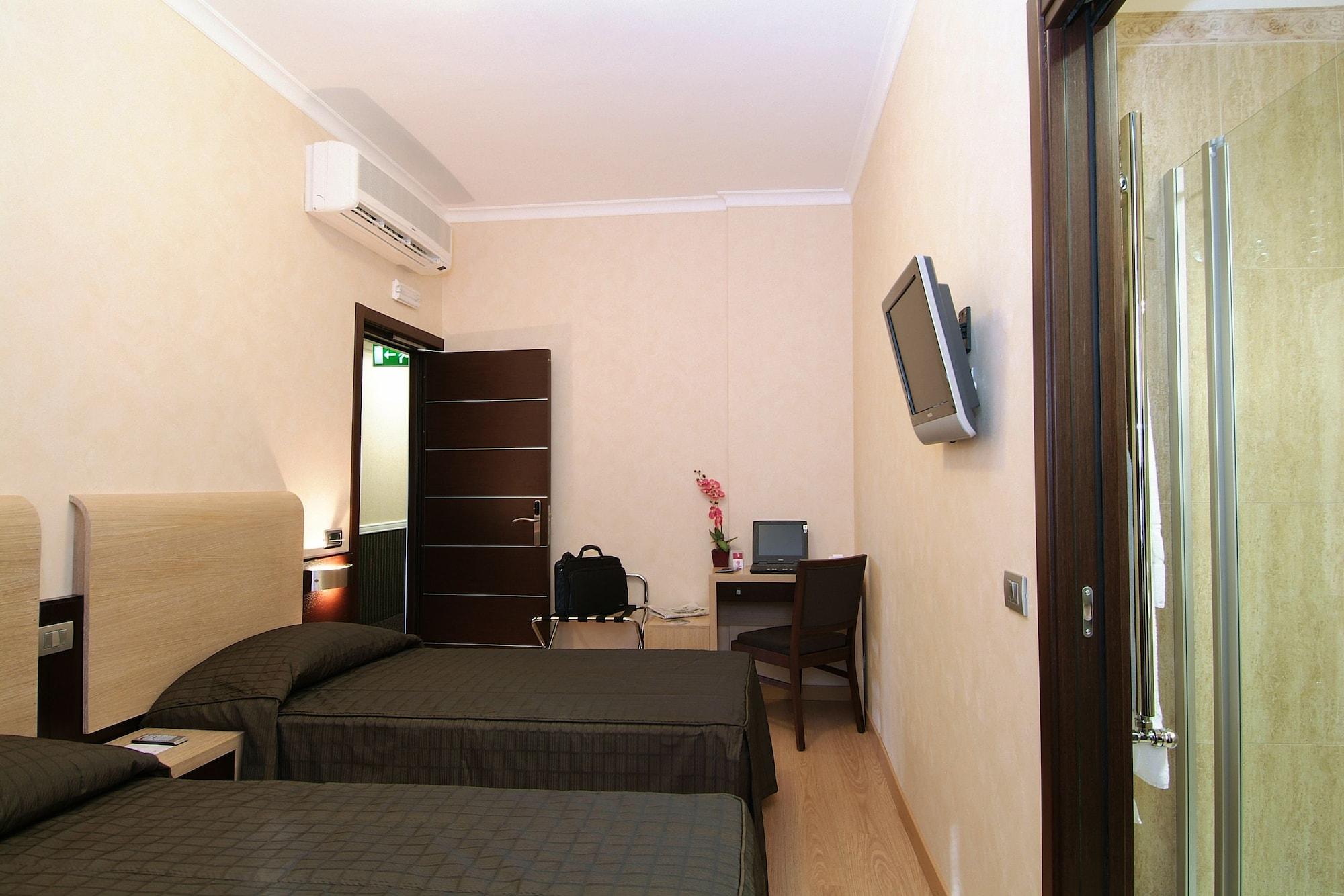 Eh Rome Airport Euro House Hotels Fiumicino Extérieur photo