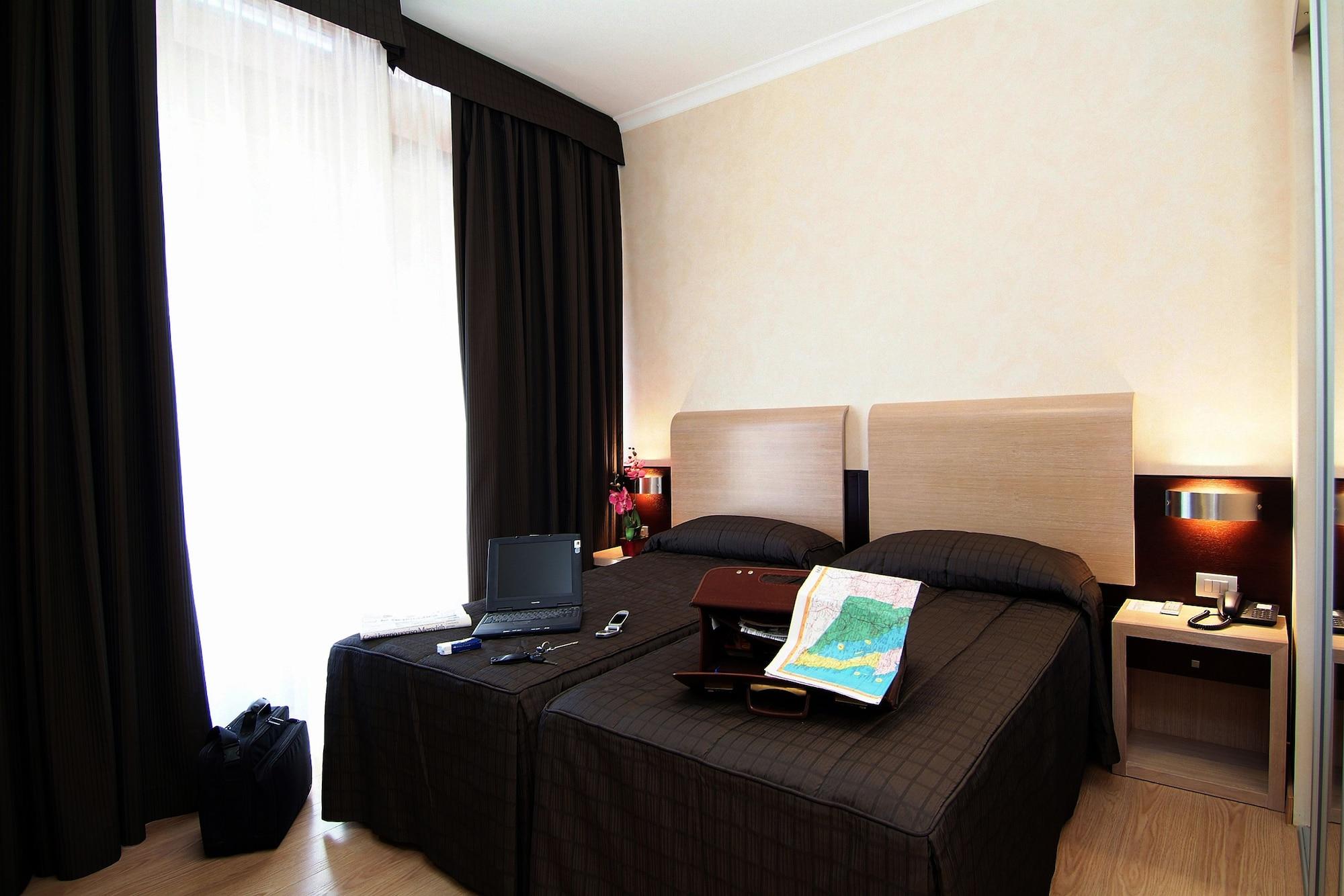 Eh Rome Airport Euro House Hotels Fiumicino Extérieur photo