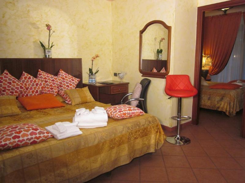 Eh Rome Airport Euro House Hotels Fiumicino Extérieur photo